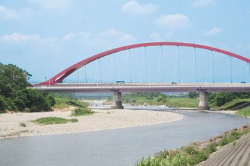 写真：多摩大橋